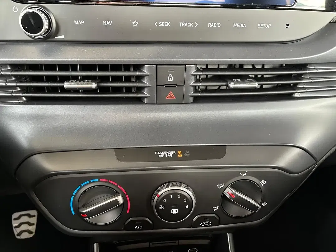Hyundai BAYON 1.0 T-GDI Comfort Plus - foto 15