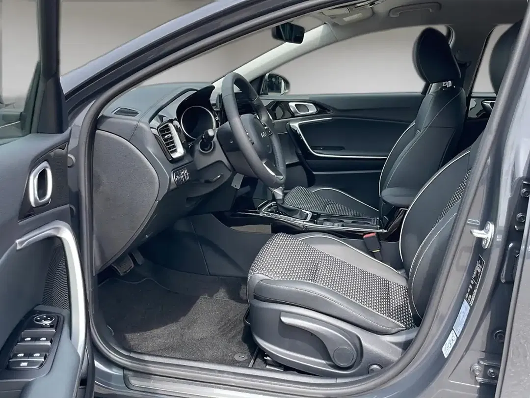 Kia XCeed 1.5 T-GDI DCT Vision - Thumbnail 9