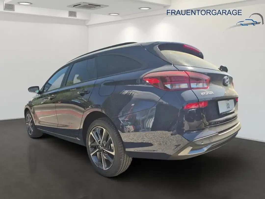 Hyundai i30 MHEV cw Advantage - Thumbnail 4