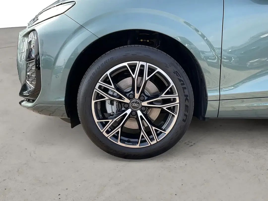 Audi Q3 TDI S line plus - Thumbnail 14