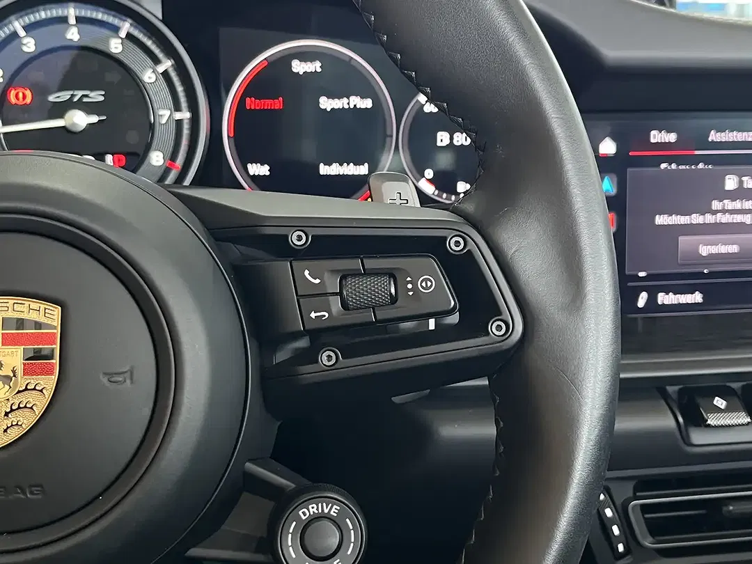 Porsche 911 Sport Chrono Carrera 4 GTS - foto 15