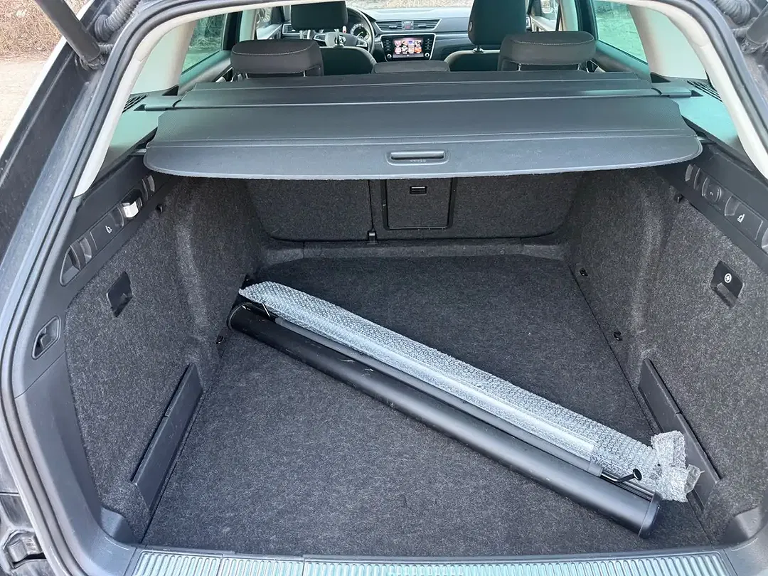 Skoda Superb Combi Style - Thumbnail 9