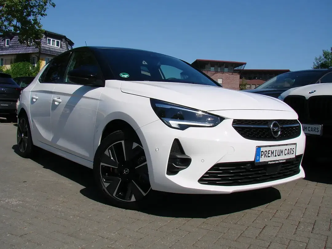 Opel Corsa-e Ultimate IntelliLux LED - Thumbnail 1