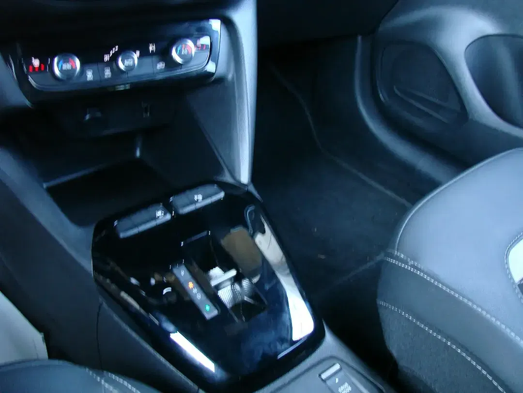 Opel Corsa-e Ultimate IntelliLux LED - Thumbnail 11