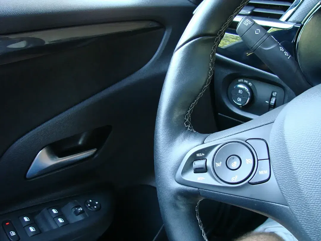 Opel Corsa-e Ultimate IntelliLux LED - Thumbnail 9