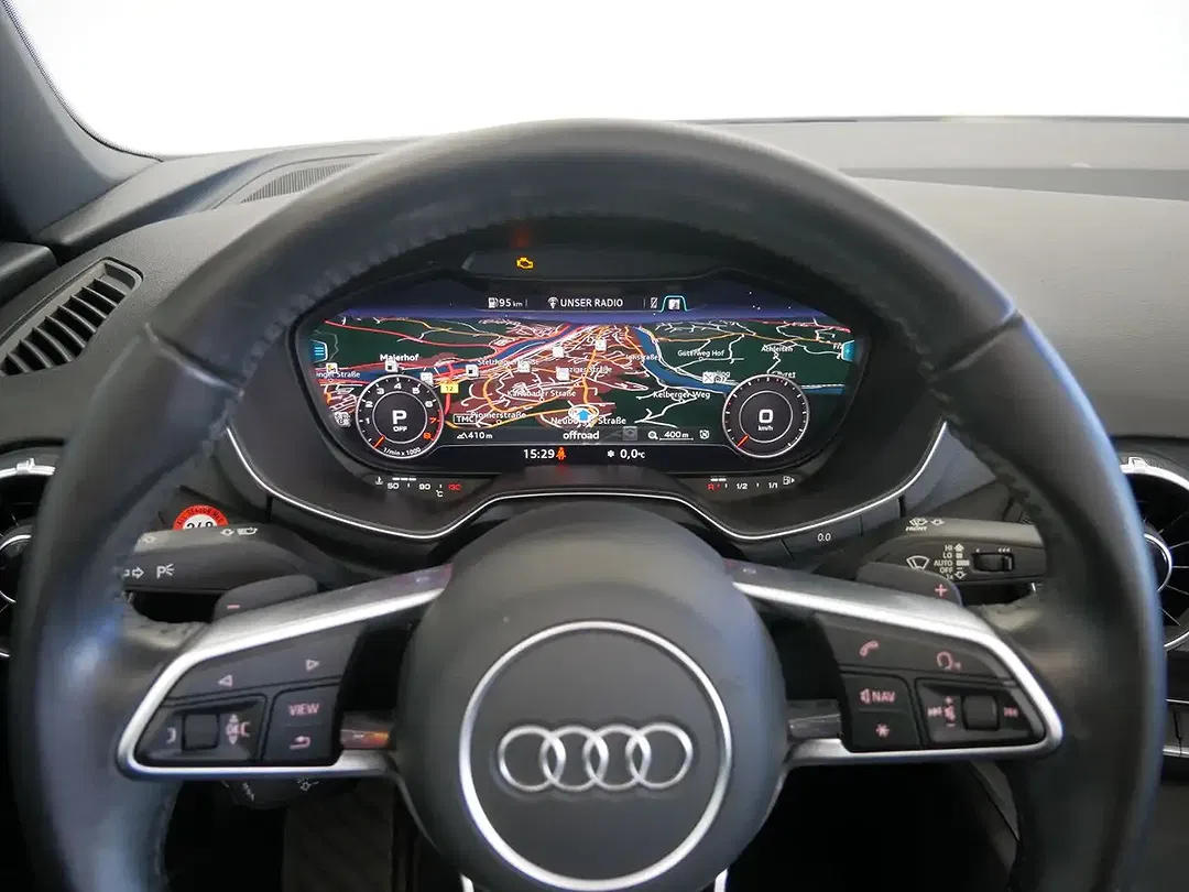 Audi TT 45 TFSI Roadster - Thumbnail 9