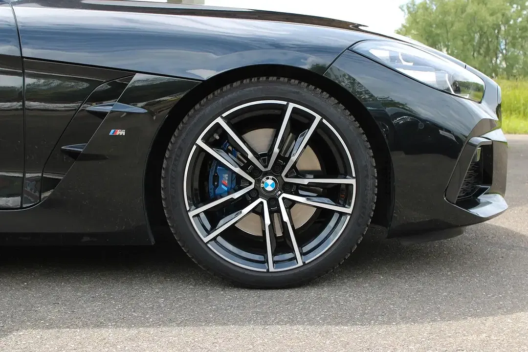 BMW Z4 sDrive Roadster M Sport - Thumbnail 6