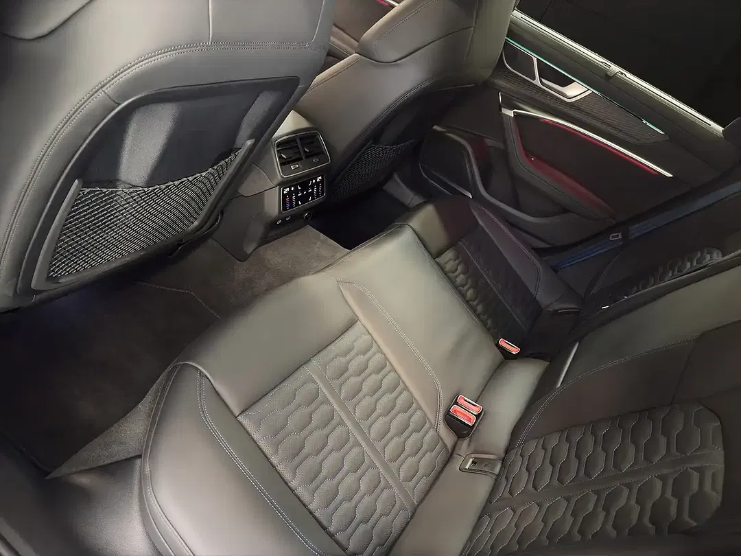 Audi RS6 RS performance Avant - Thumbnail 14