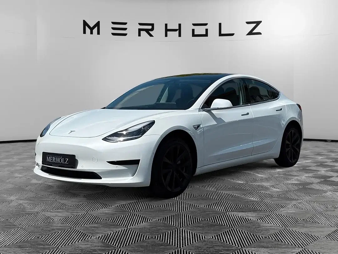 Tesla Model 3 Standard Range Plus Premium - Afbeelding 1