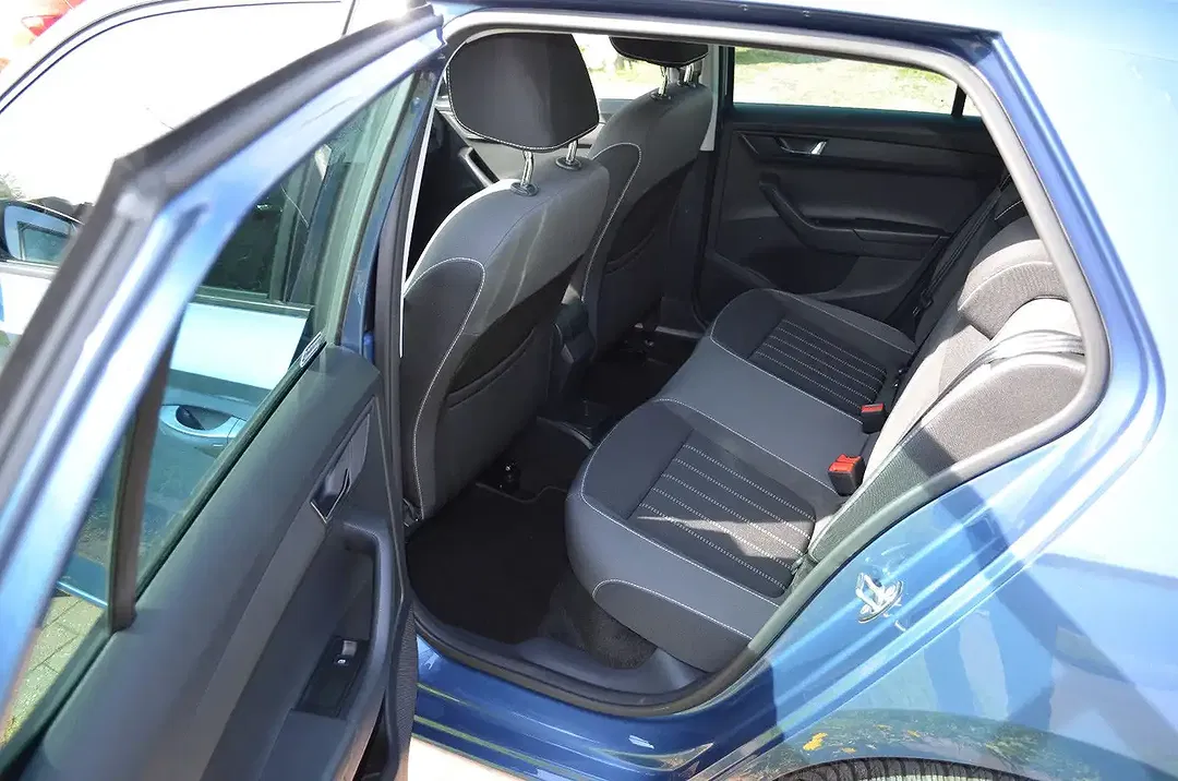 Skoda Fabia Style - Thumbnail 12