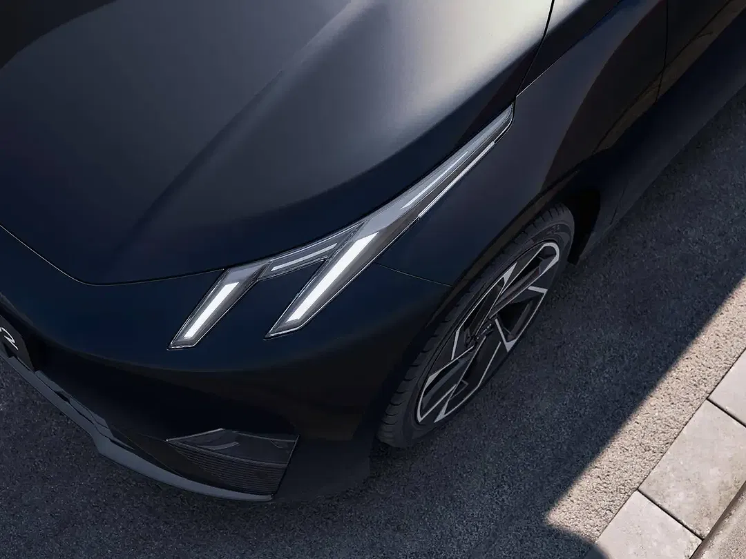 Lynk & Co 02 - foto 15