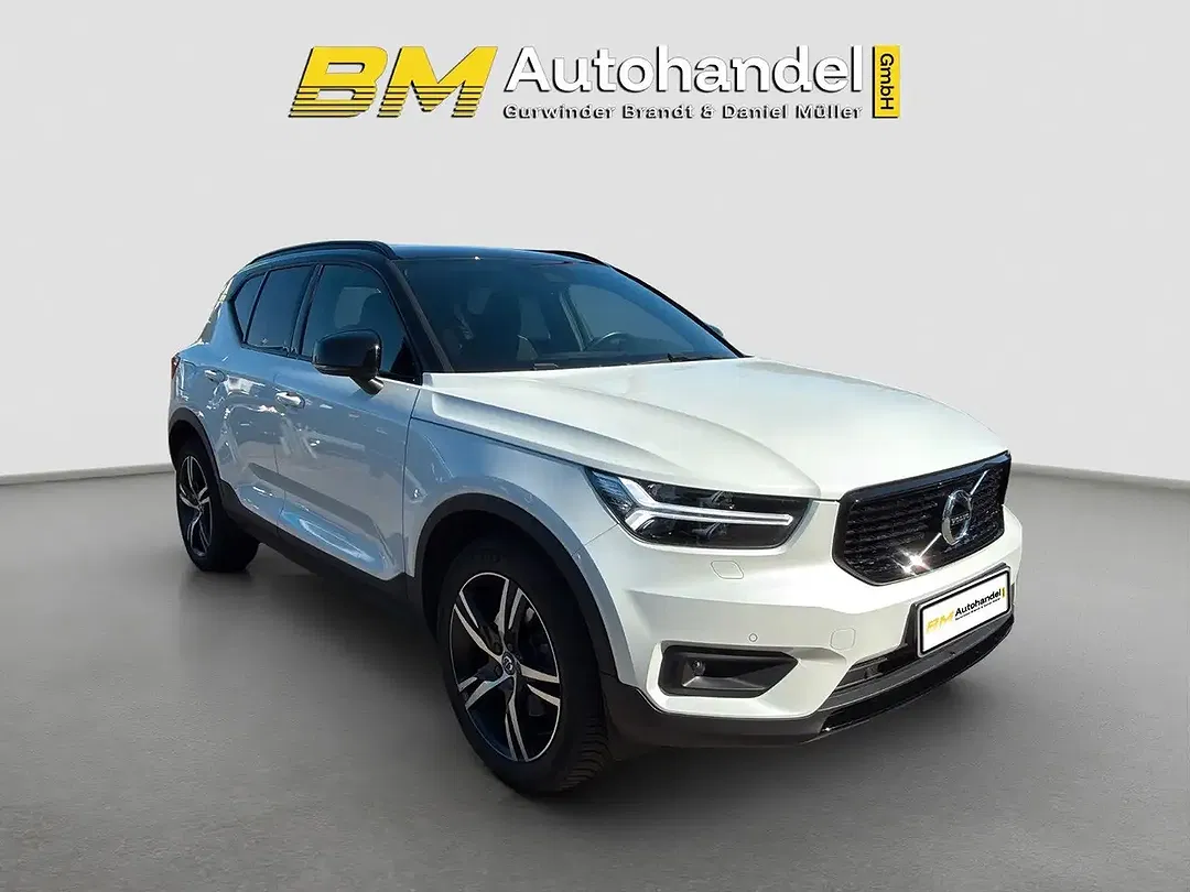 Volvo XC40 R-Design - Thumbnail 5