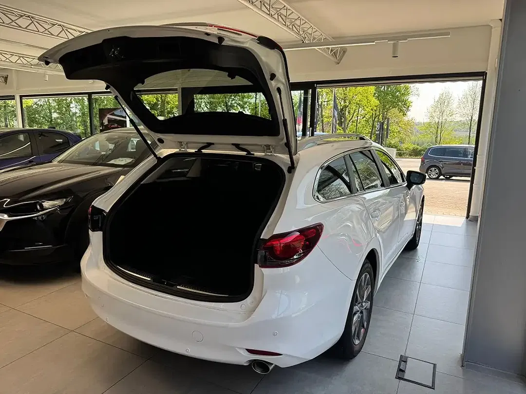 Mazda 6 Centre-Line - Thumbnail 10