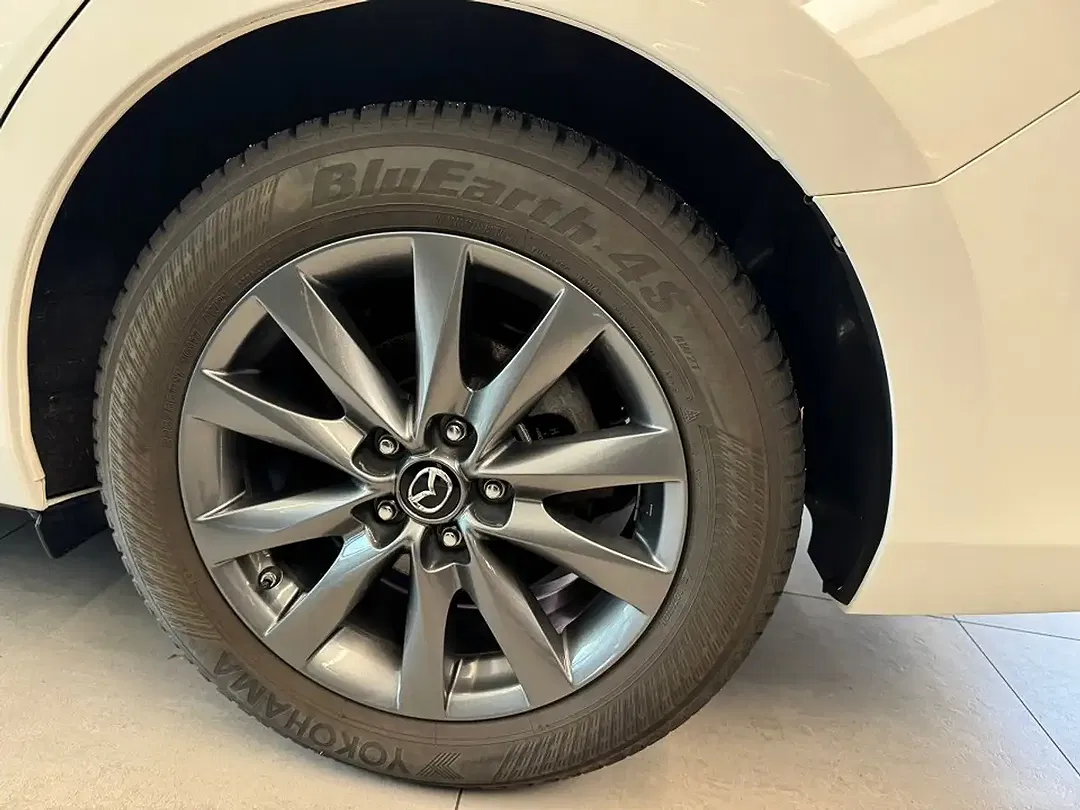 Mazda 6 Centre-Line - Thumbnail 5