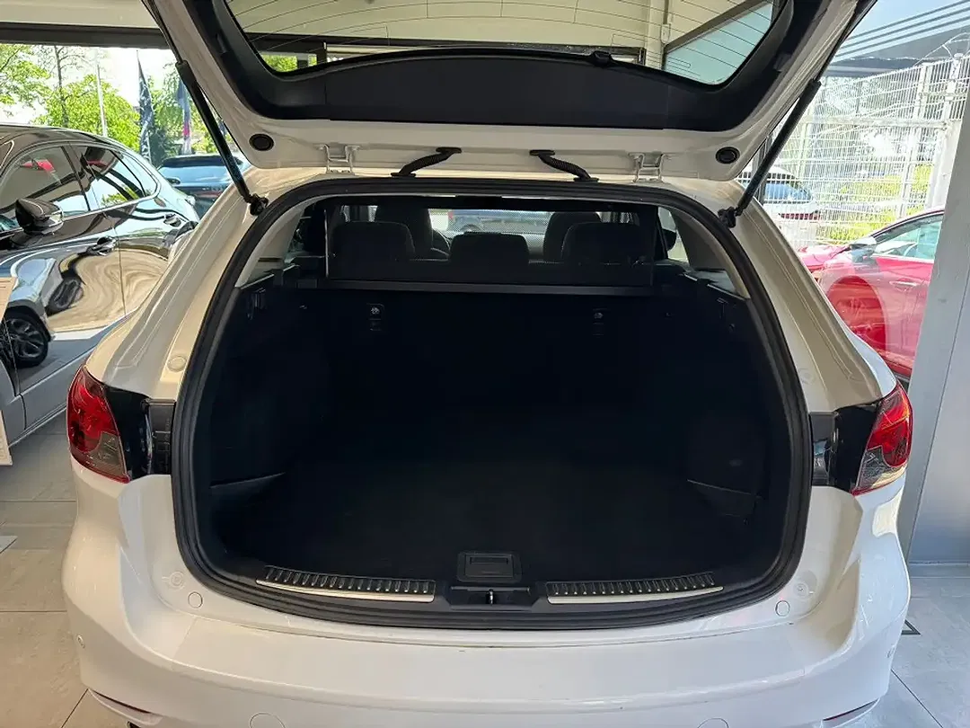 Mazda 6 Centre-Line - Thumbnail 9