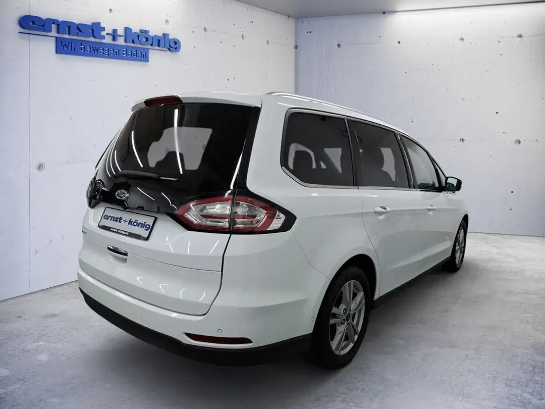 Ford Galaxy 2.0 EcoBlue AUT Titanium - Thumbnail 3