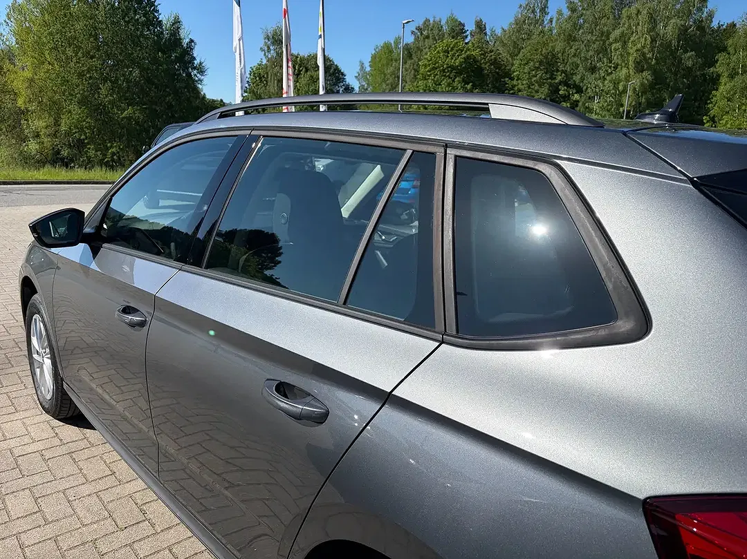 Skoda Kamiq 1.0 TSI DSG Selection - Thumbnail 10