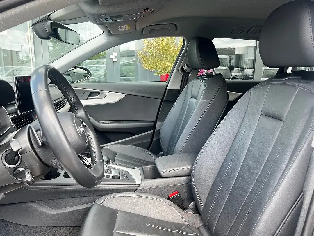 Audi A4 30 TDI Avant advanced - Thumbnail 8