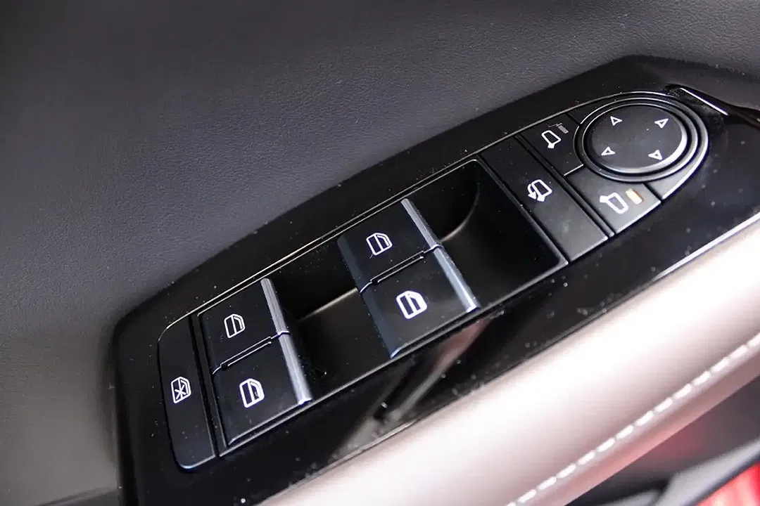 Mazda CX-30 SKYACTIV-X Selection - Thumbnail 14