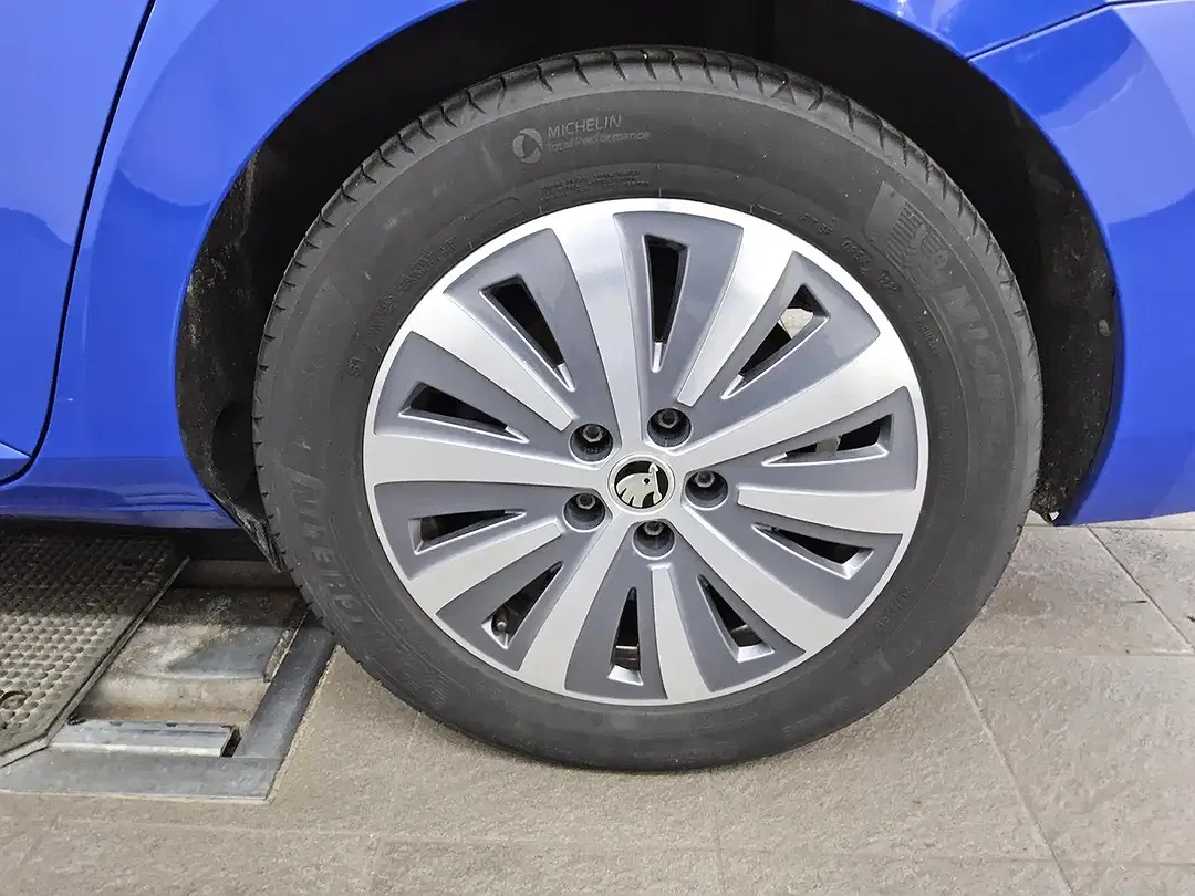 Skoda Superb 1.4 TSI iV Ambition - Thumbnail 11