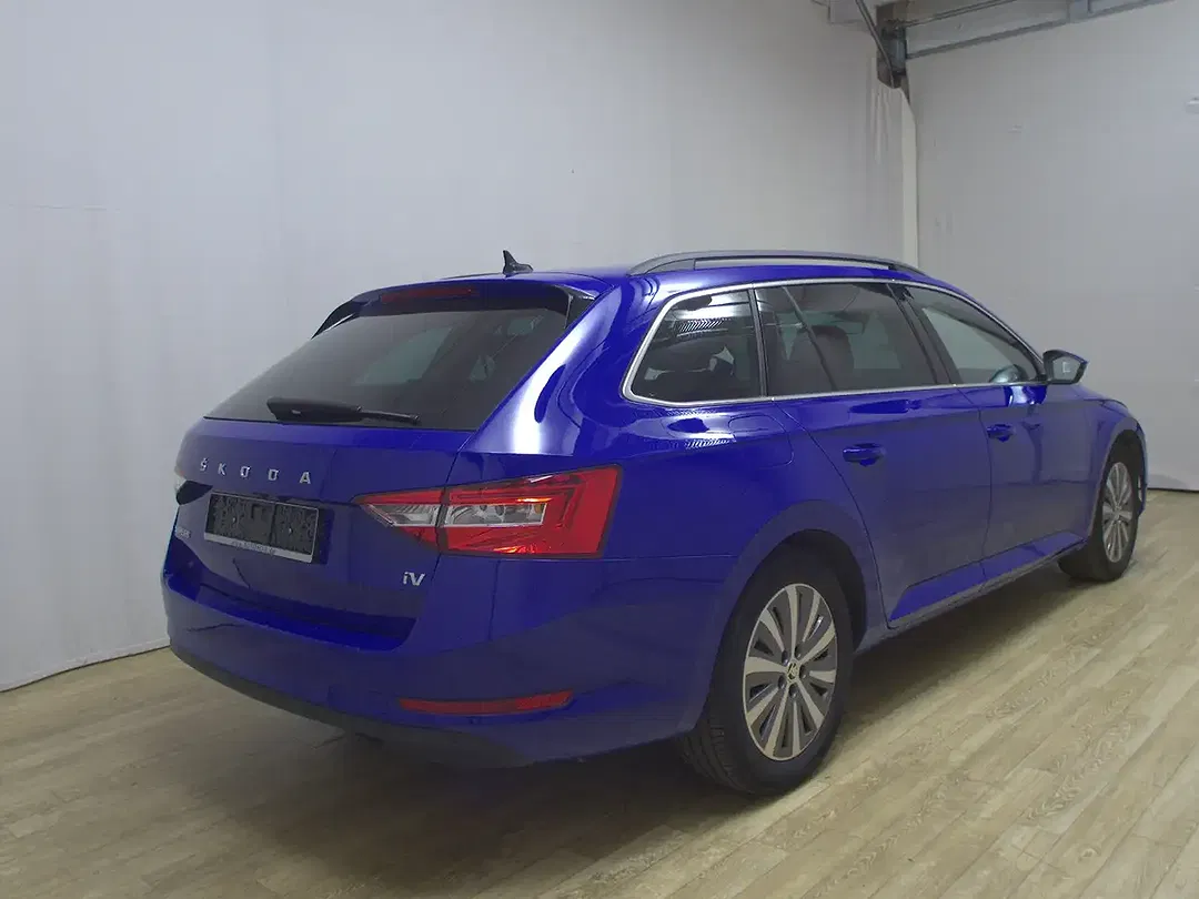 Skoda Superb 1.4 TSI iV Ambition - Thumbnail 4