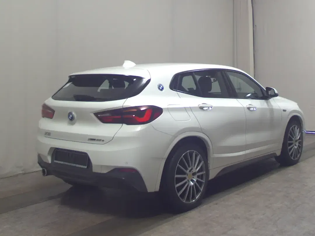 BMW X2 xDrive M Sport - Thumbnail 3