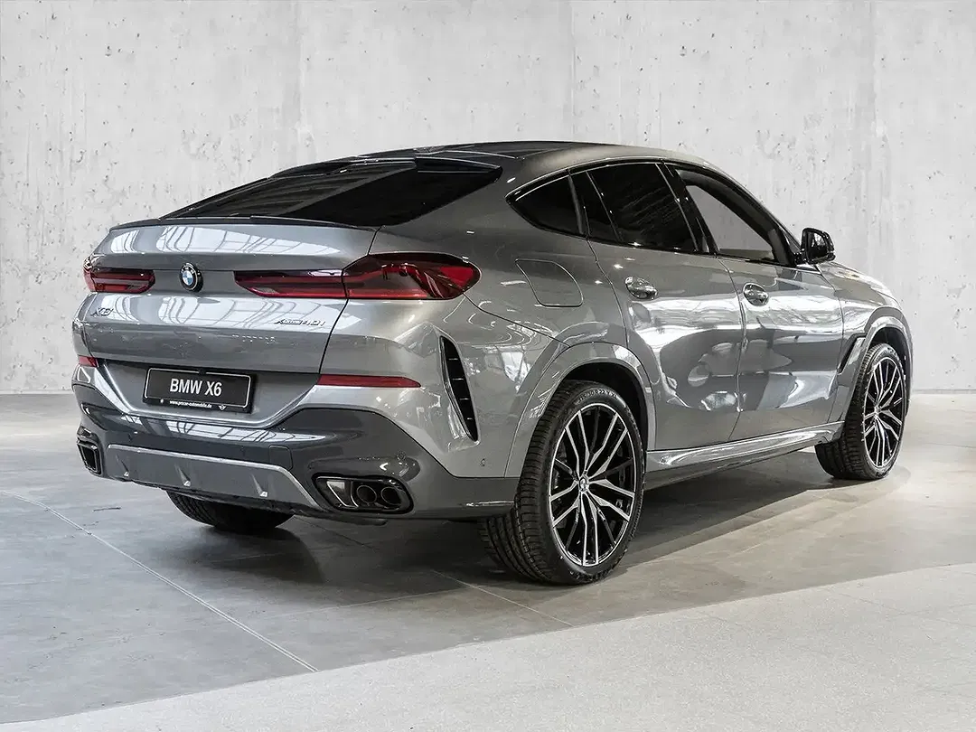 BMW X6 xDrive M Sport Pro - foto 2
