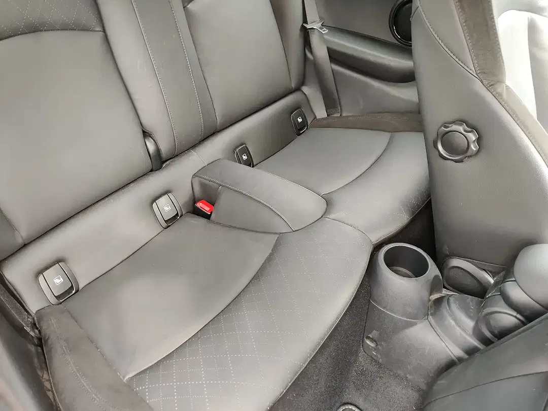 MINI Cooper SE - Thumbnail 7