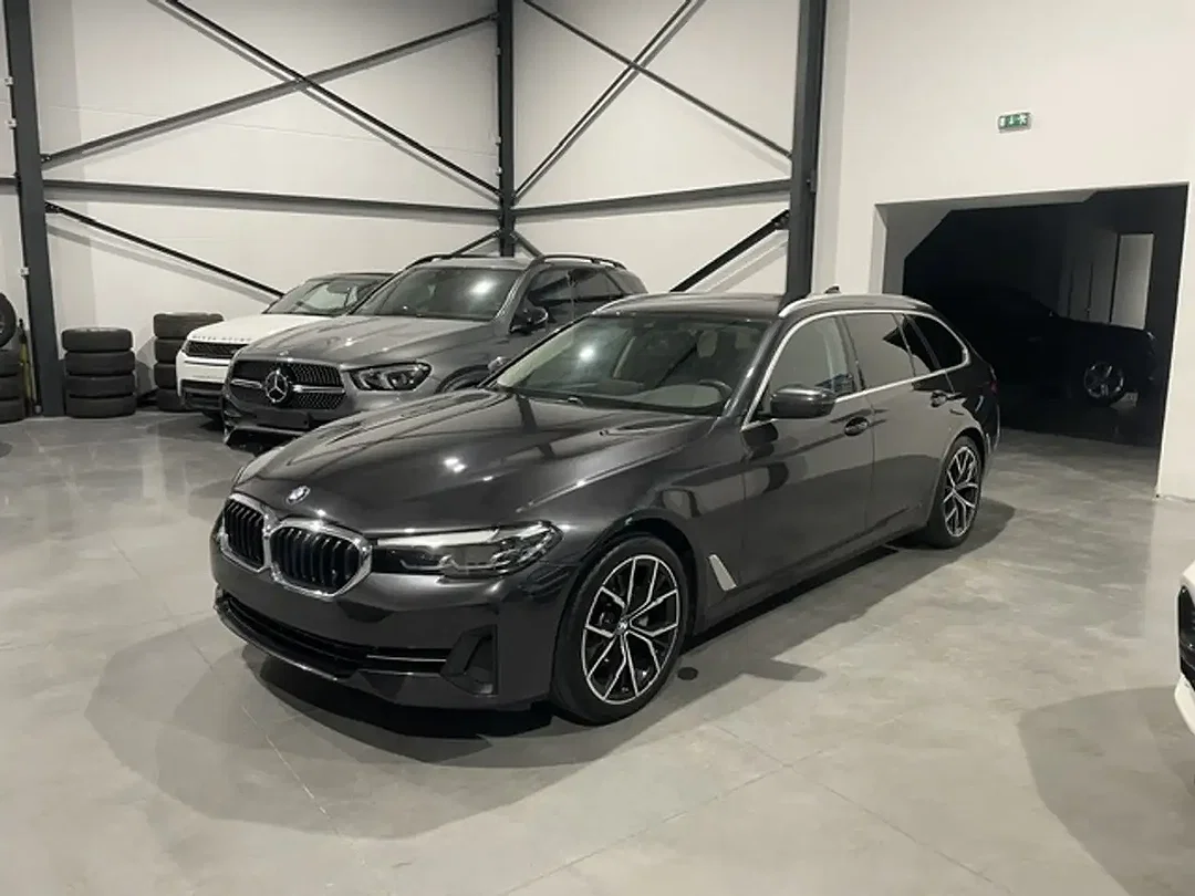 BMW 520 MHEV Touring - Afbeelding 1