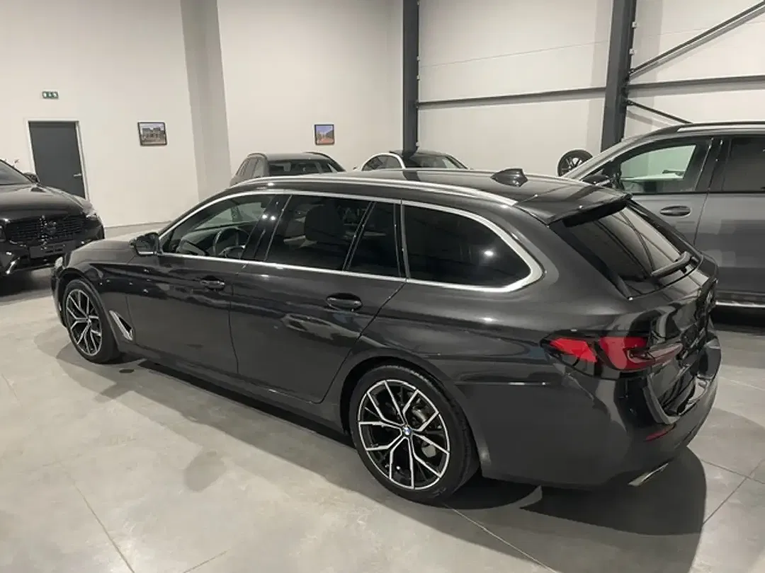 BMW 520 MHEV Touring - Thumbnail 5