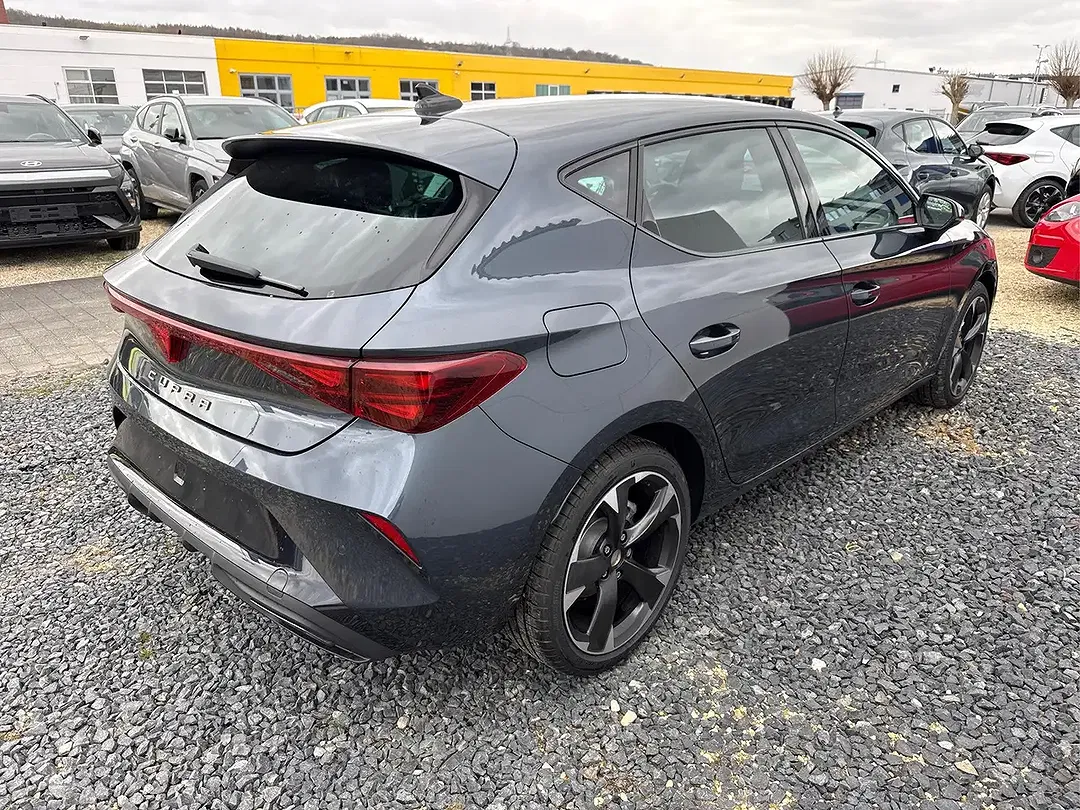 CUPRA Leon 1.5 eTSI DSG - Thumbnail 5