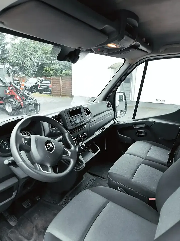 Renault Master 5t L2H2 - Thumbnail 9