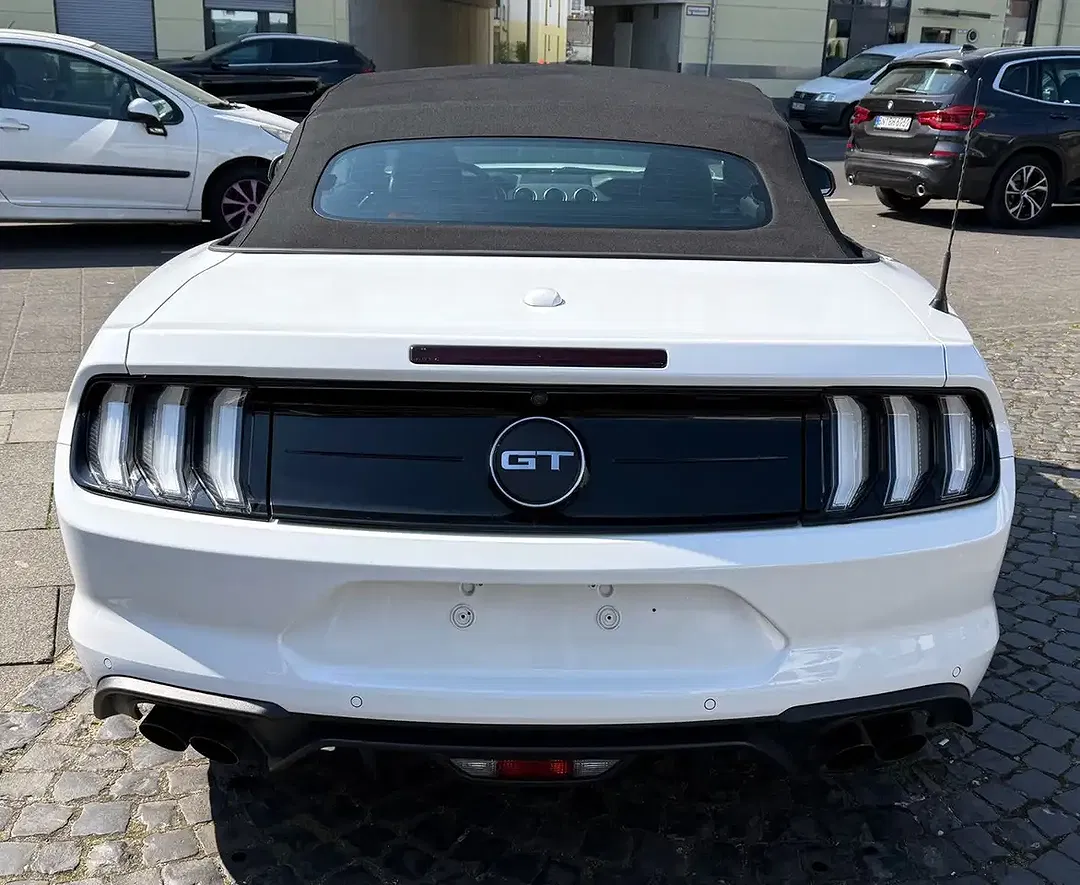 Ford Mustang 5.0 GT - Thumbnail 10
