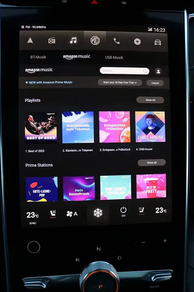 MG Marvel R Performance - Thumbnail 11