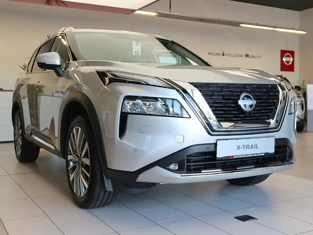 Nissan X-Trail 1.5 VC-T MHEV Tekna - Thumbnail 3