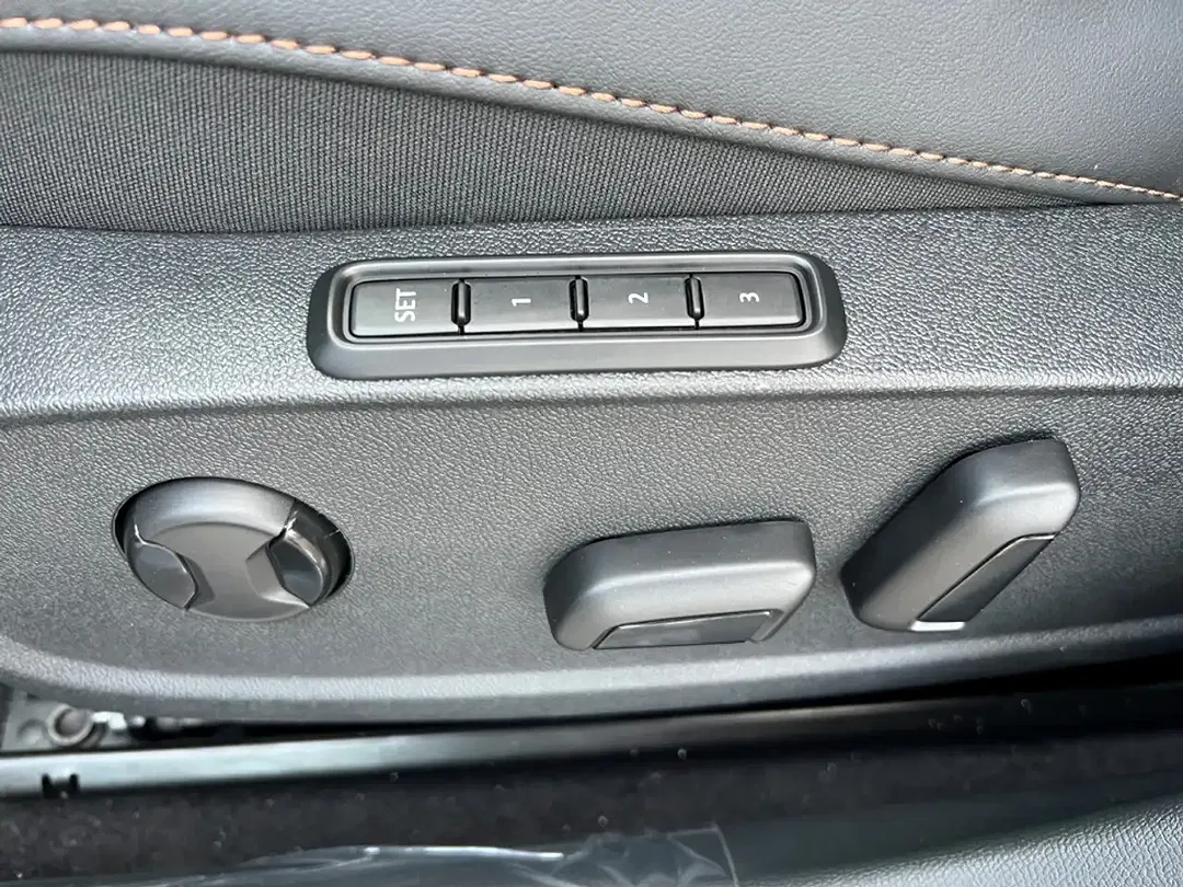CUPRA Leon PHEV Matrix LED Sportstourer VZ1 - Thumbnail 12