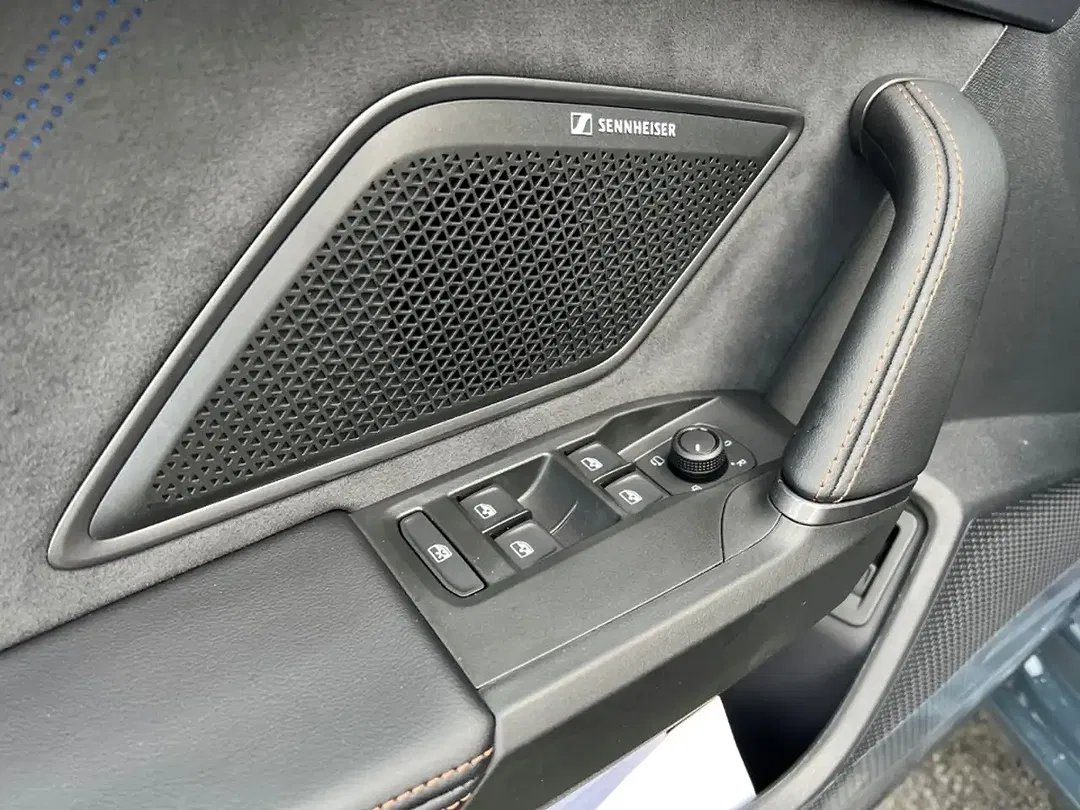 CUPRA Leon PHEV Matrix LED Sportstourer VZ1 - Thumbnail 14