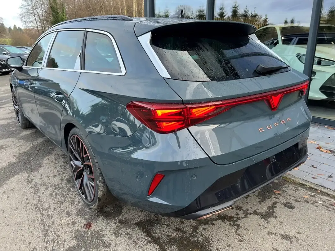 CUPRA Leon PHEV Matrix LED Sportstourer VZ1 - Thumbnail 6