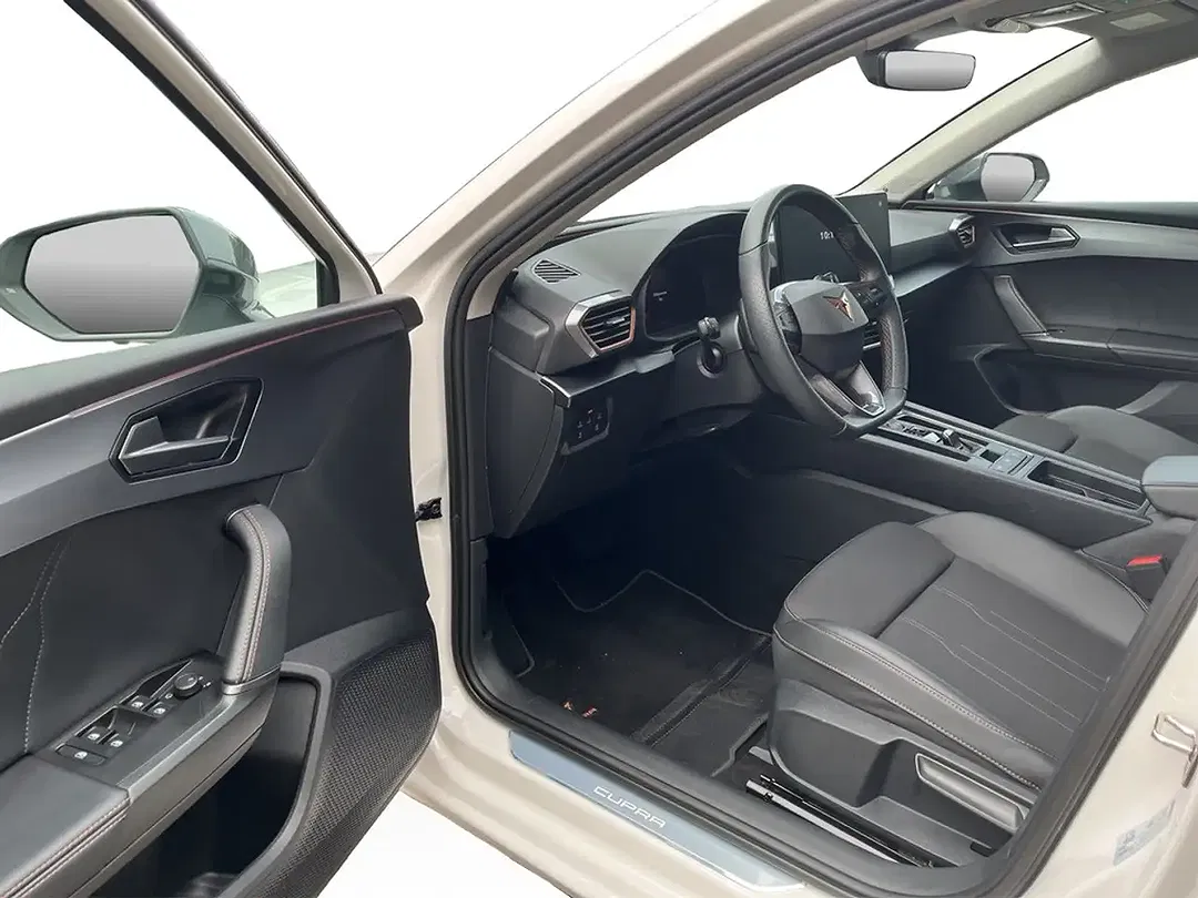 CUPRA Leon 1.5 eTSI DSG Matrix LED Sportstourer - Thumbnail 11