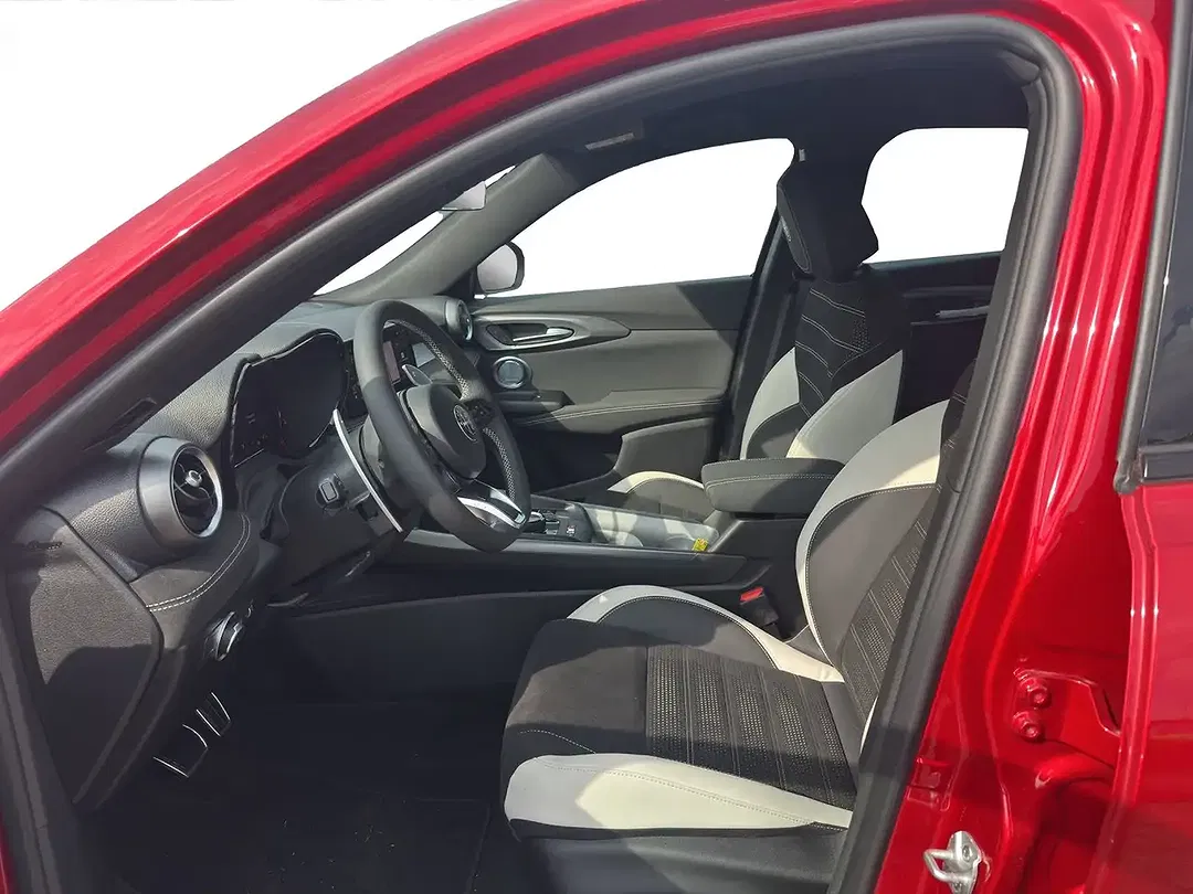 Alfa Romeo Tonale Ibrida Sport Speciale - Thumbnail 9