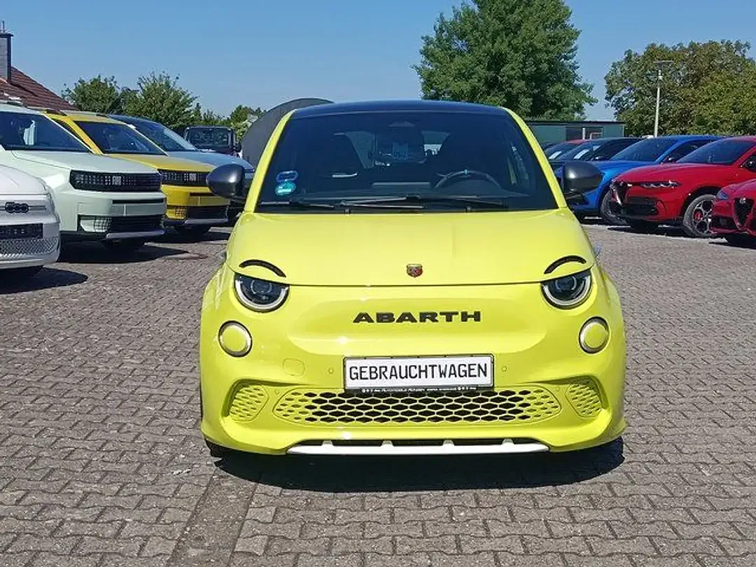 Abarth 500e Scorpionissima - foto 2