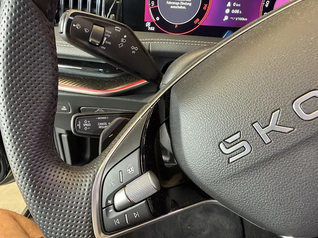 Skoda Superb 2.0 TSI Combi Sportline - Thumbnail 12
