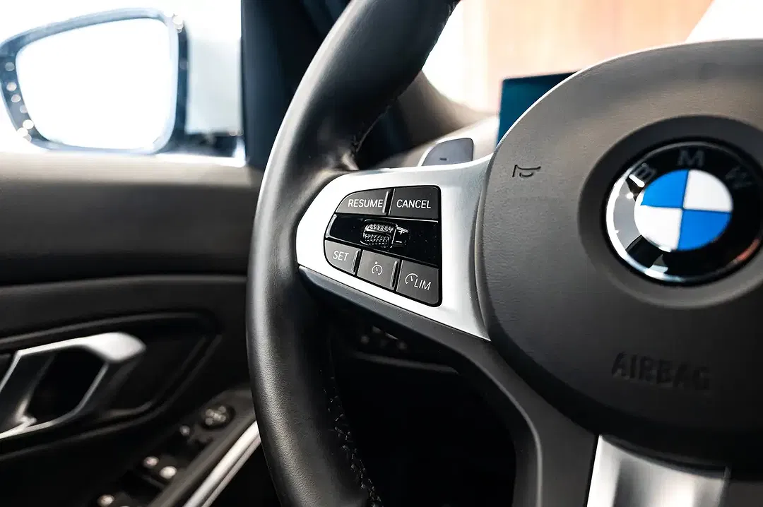 BMW 318 M Touring - Thumbnail 25