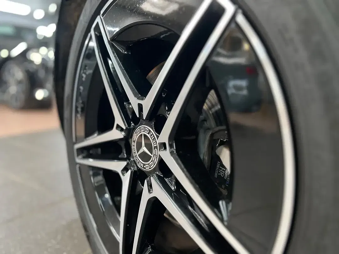 Mercedes-Benz C 220 4MATIC AMG Line - Thumbnail 13