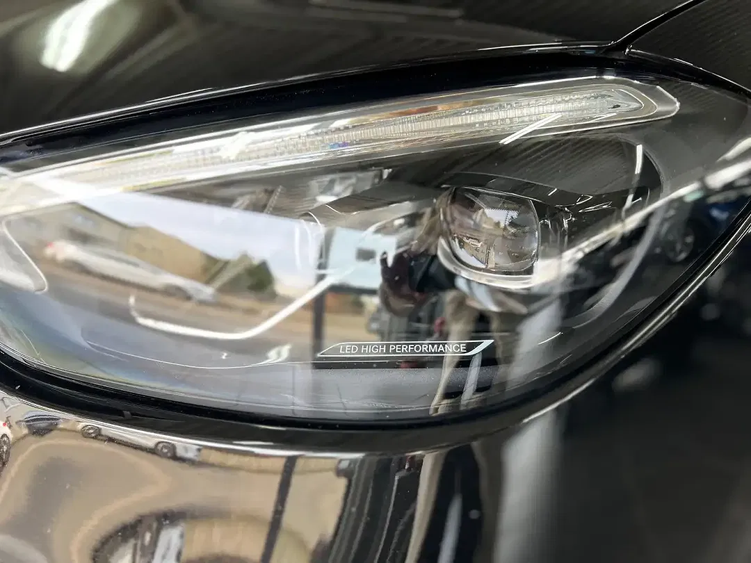 Mercedes-Benz C 220 4MATIC AMG Line - Thumbnail 6