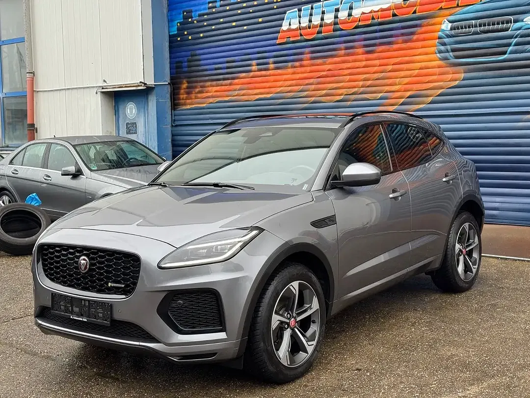 Jaguar E-Pace P300e 4x4 R-Dynamic Black - foto 1