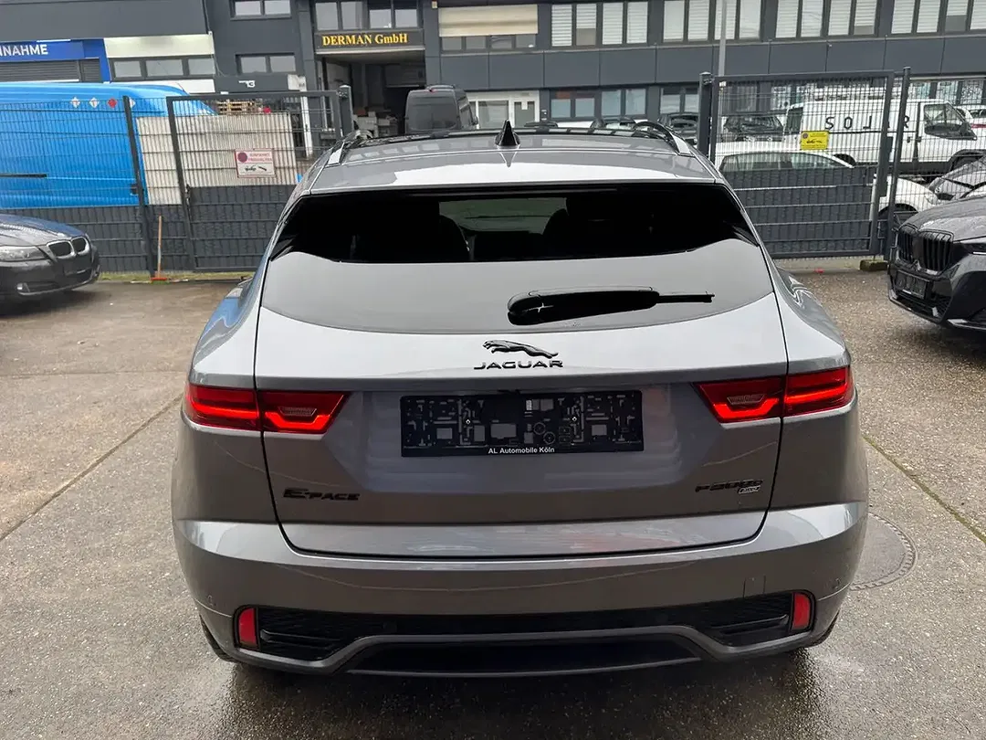 Jaguar E-Pace P300e 4x4 R-Dynamic Black - Thumbnail 6