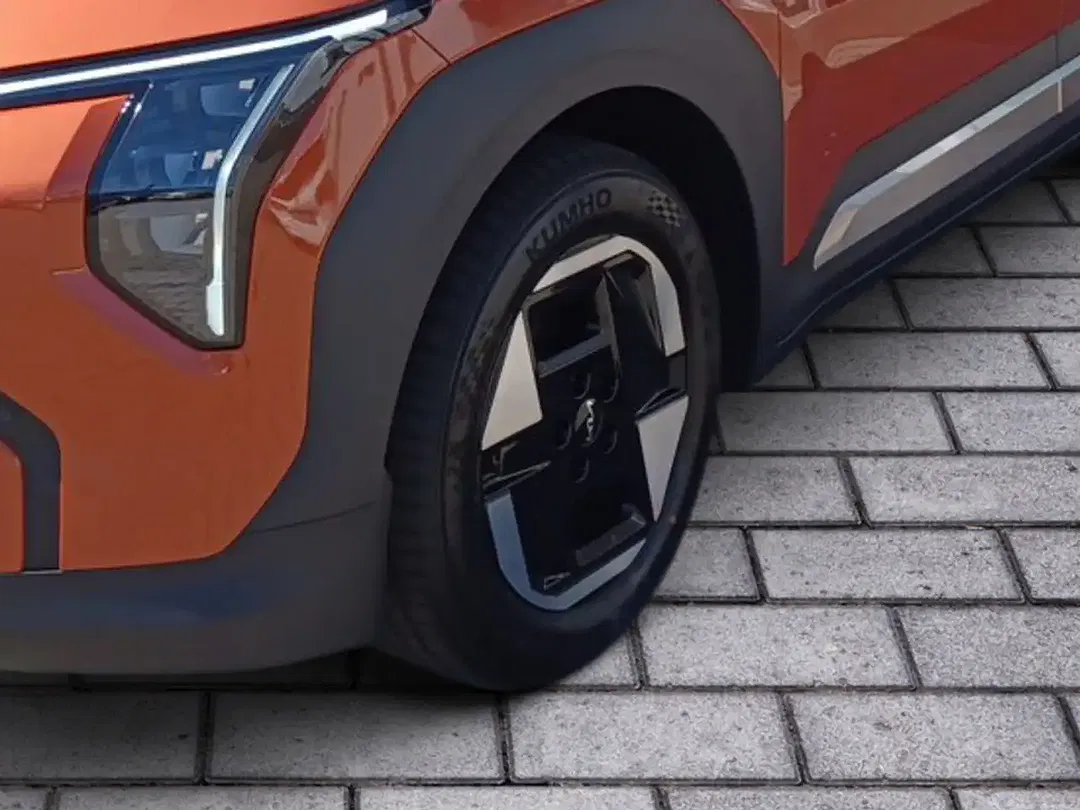 Kia EV3 Earth - Thumbnail 7