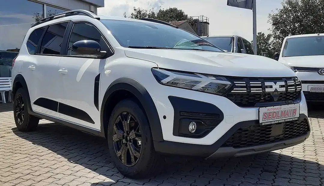 Dacia Jogger Hybrid Extreme - Thumbnail 3