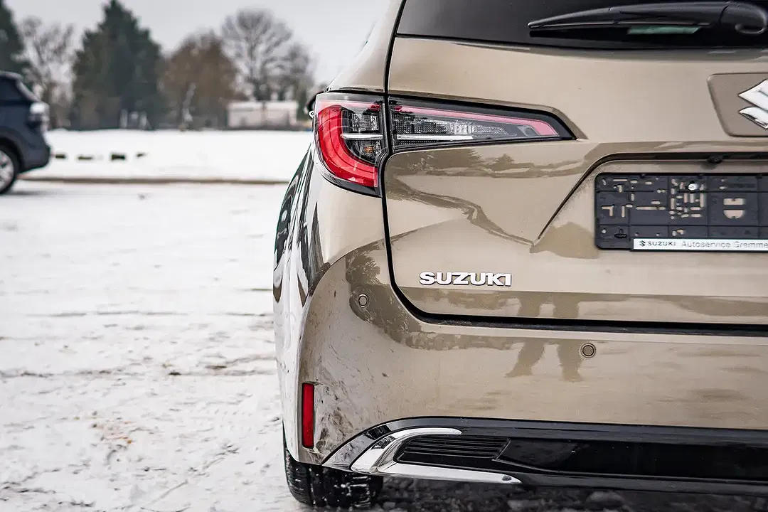 Suzuki Swace Hybrid 1.8 CVT Comfort+ - Thumbnail 12